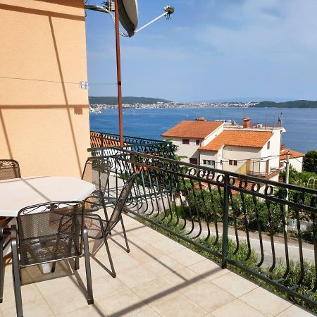 Eva Apartment 1 Trogir Extérieur photo
