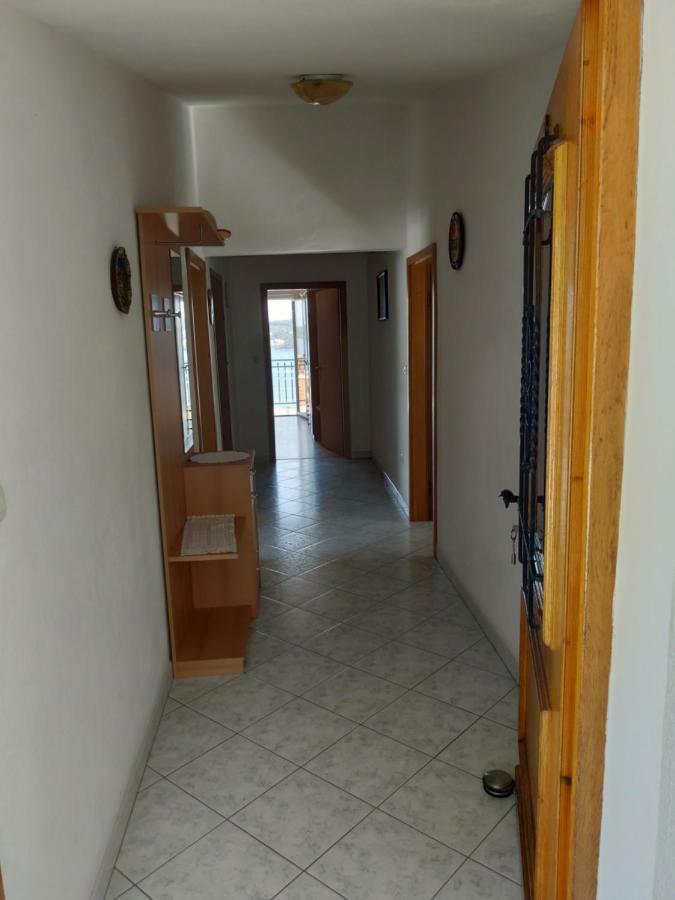 Eva Apartment 1 Trogir Extérieur photo