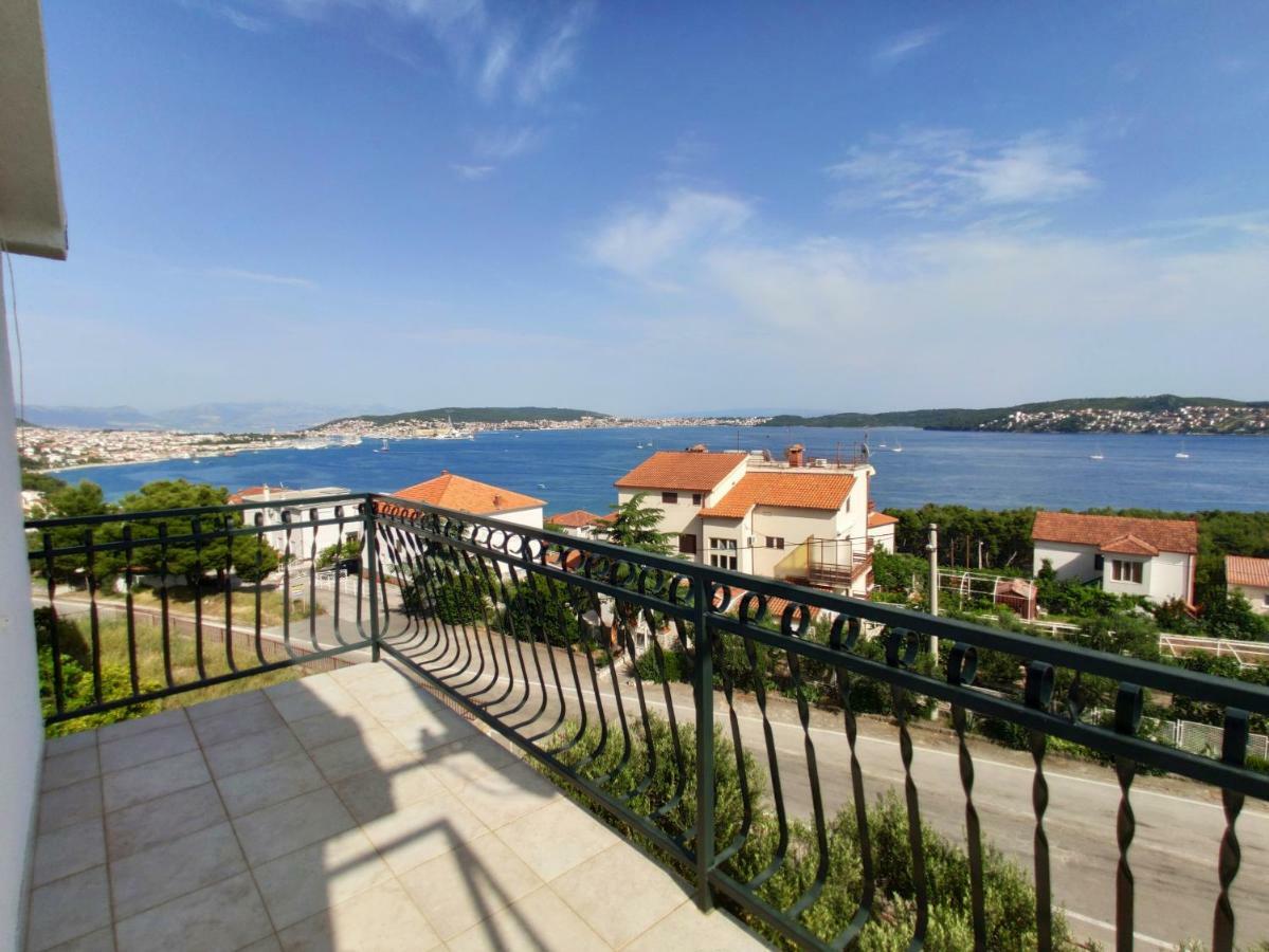 Eva Apartment 1 Trogir Extérieur photo